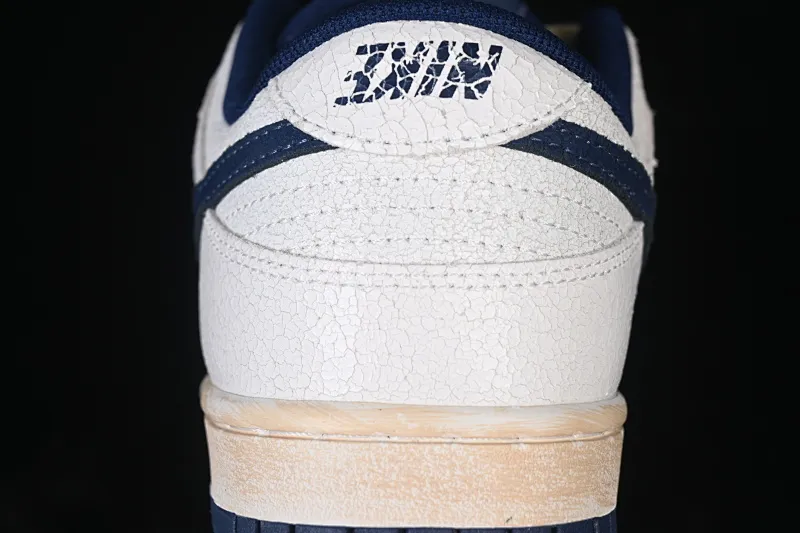 All Categories Nk SB Dunk Series Nk SB Dunk Low Low-top sneakers Stranger Things x Nike SB Dunk Low Stranger Things SB low-top casual sneakers IH6766-001